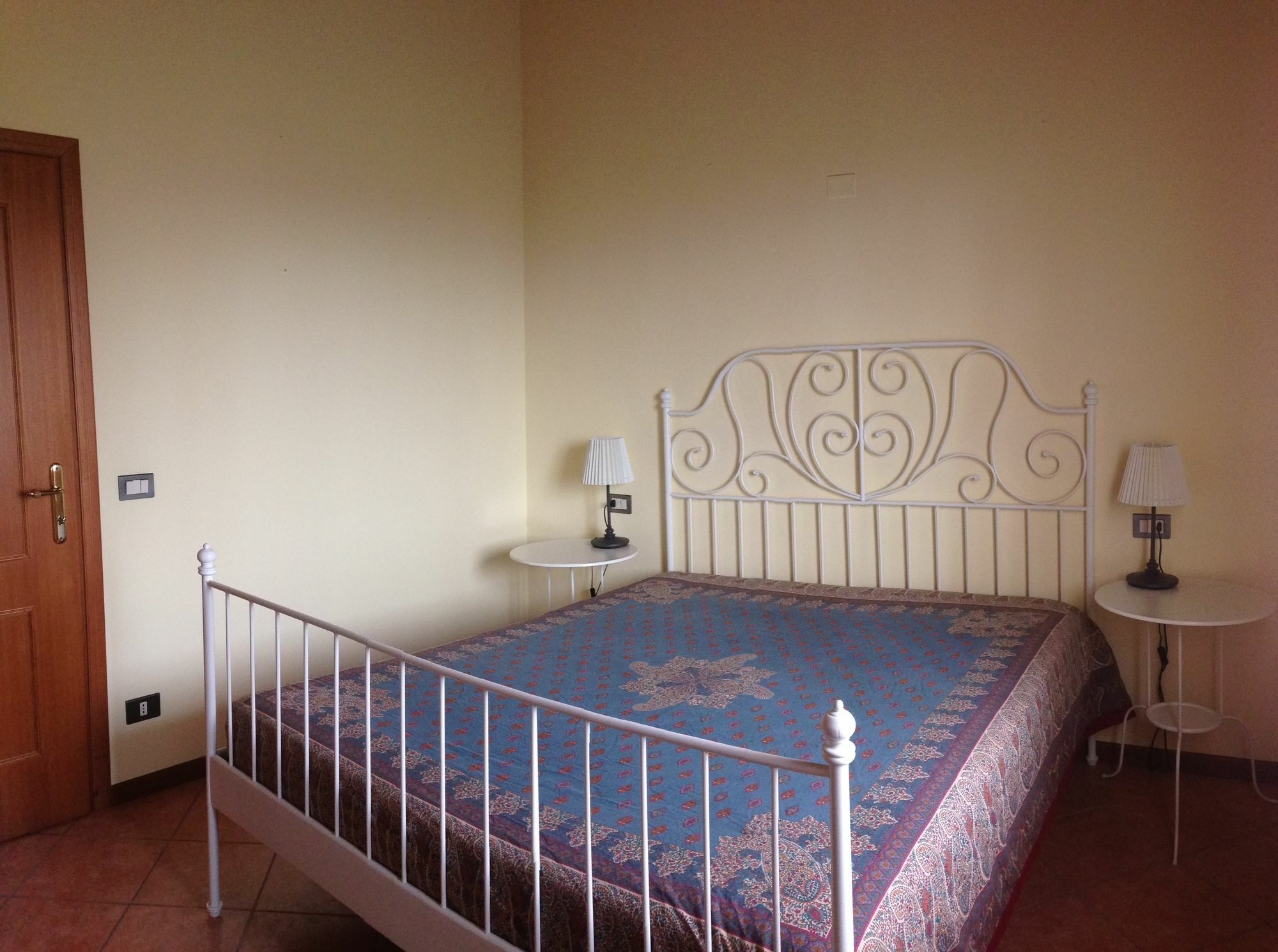 Omas Haus Villa ตอสโกลาโน มาแดร์โน ภายนอก รูปภาพ